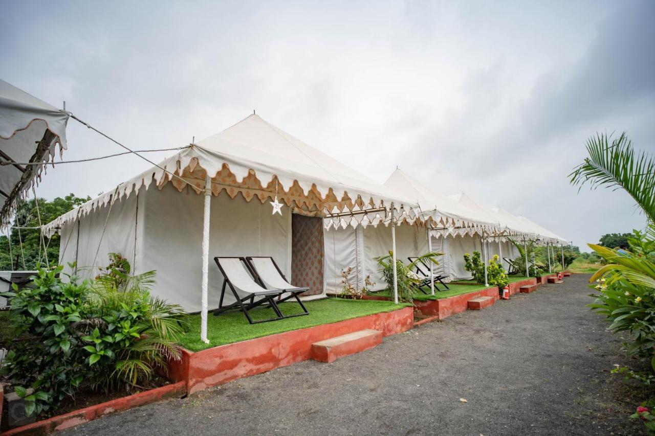 Unity Holiday Tent City Kevadia Esterno foto
